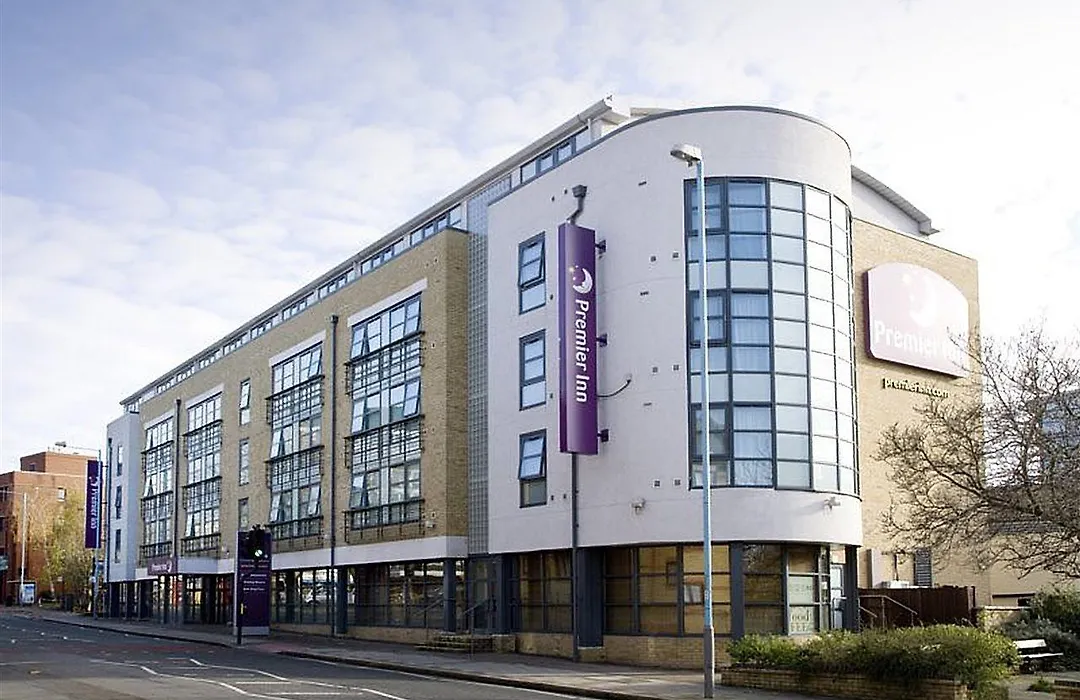 Premier Inn London Kew Bridge-1